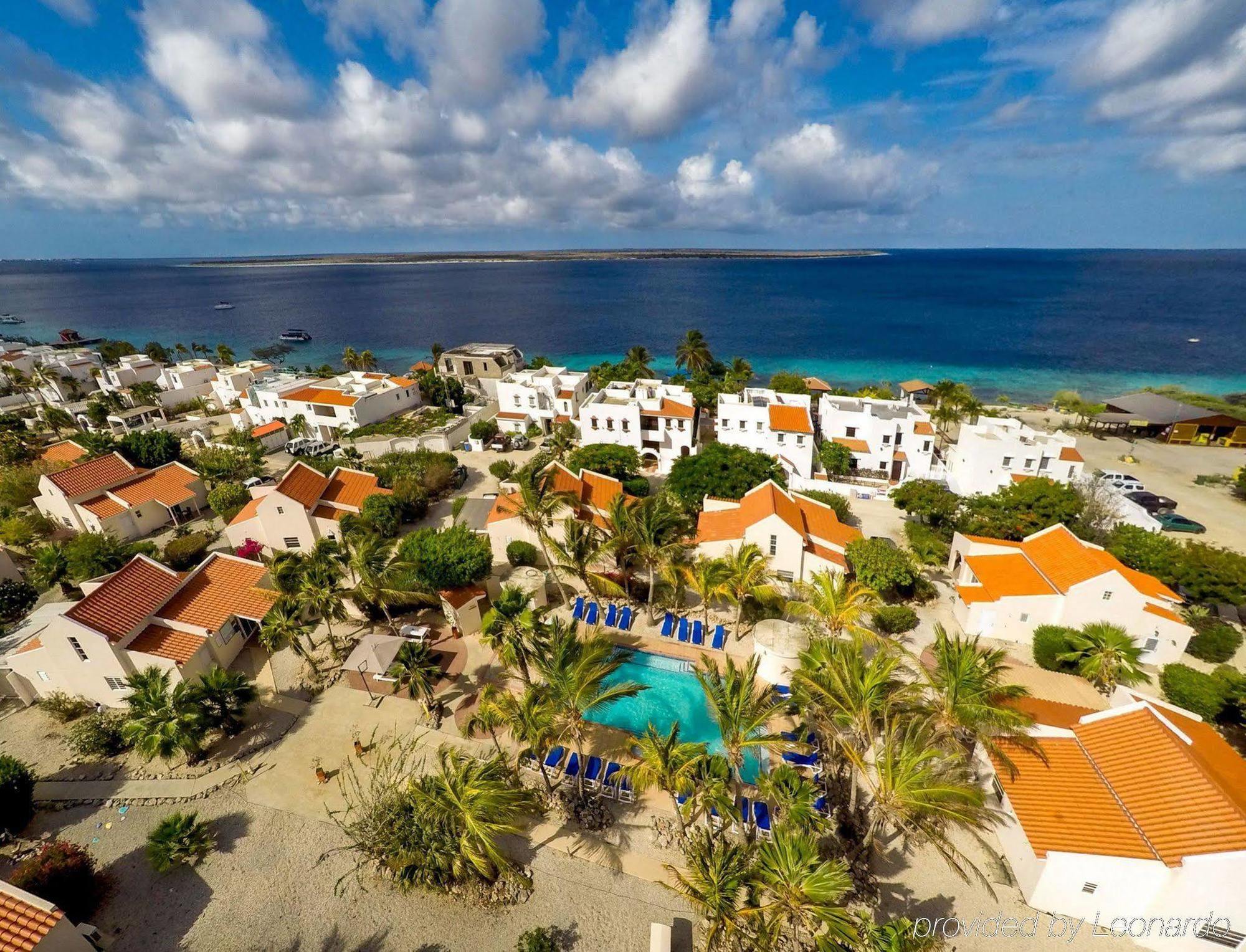 Hamlet Oasis Resort Kralendijk Exterior foto